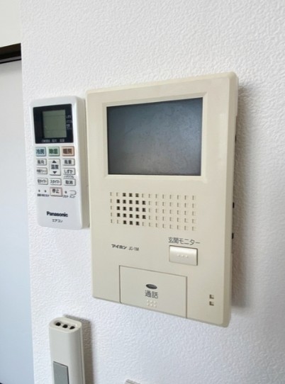 セキュリティ　モニタ付インターホン