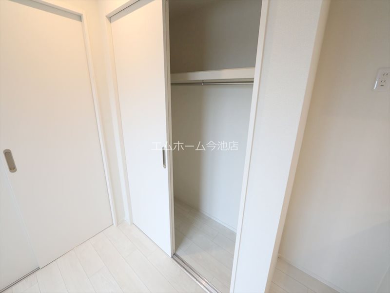 収納　クローゼット（収納充実しています）