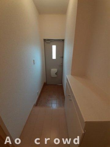 玄関　気になる物件はまとめてご案内ができます！