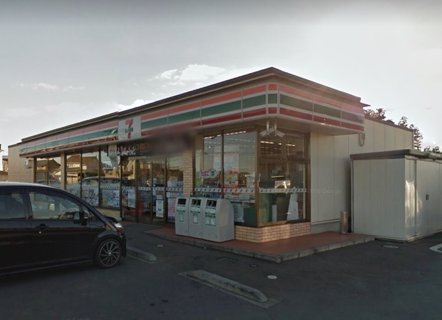 コンビニ　セブンイレブン松野木店（コンビニ）まで1000m