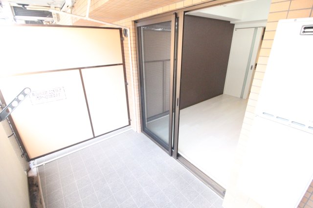 バルコニー　ベランダ