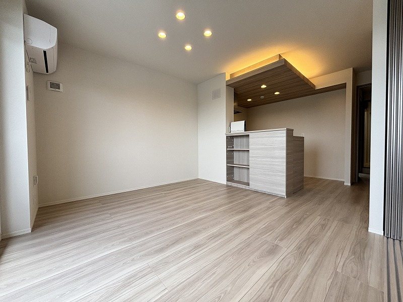 居室・リビング　類似物件。イメージと異なる場合がございます。