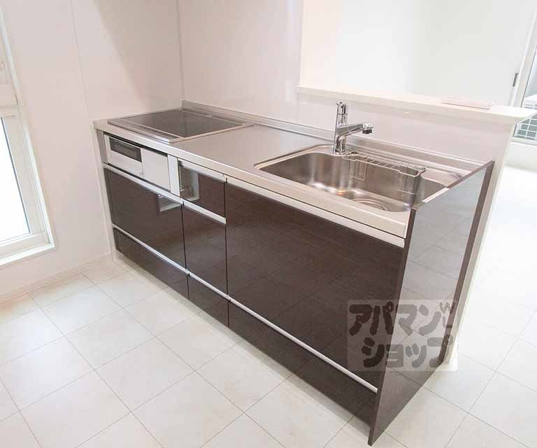 キッチン　２０１号室の写真です。