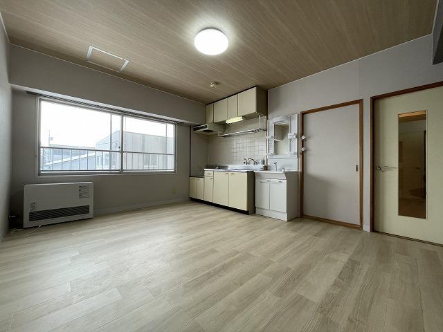 居室・リビング　リビング１