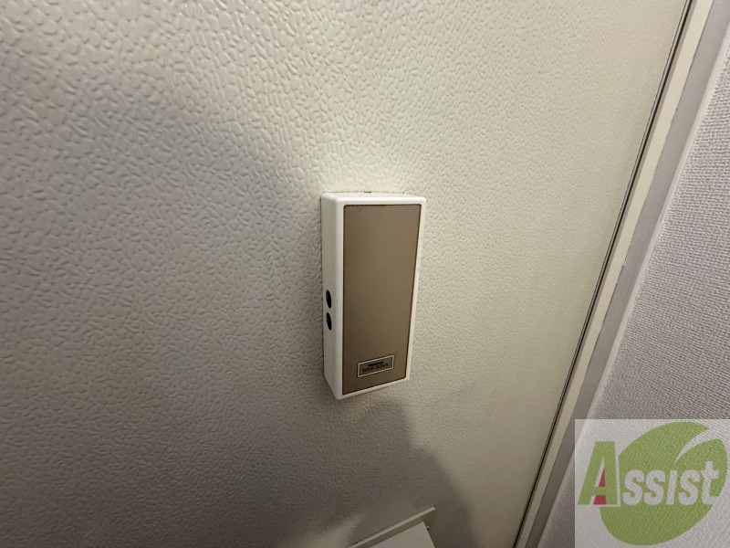 セキュリティ　来客時にはこちらのチャイムが鳴りますよ。