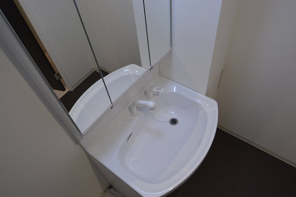 洗面設備　洗髪洗面化粧台