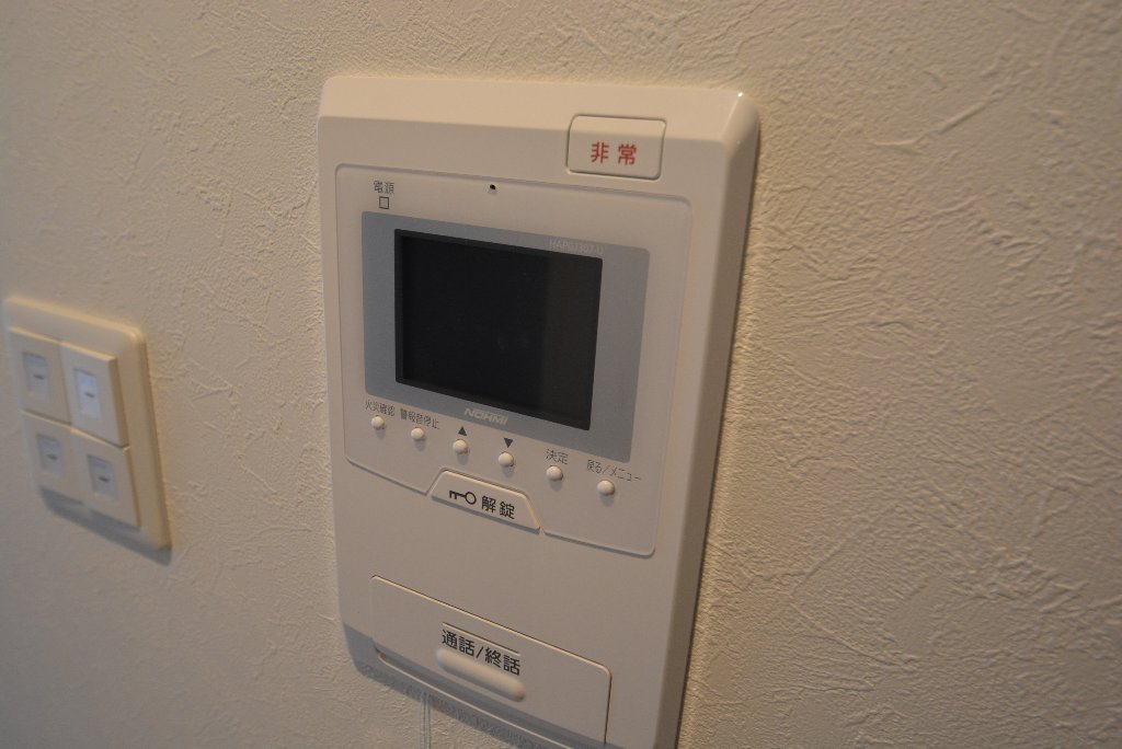 セキュリティ　カメラ付インターホン