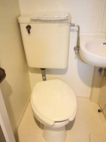 トイレ　別部屋参考写真