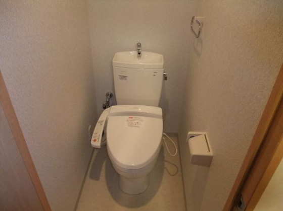 トイレ　同タイプのお写真です