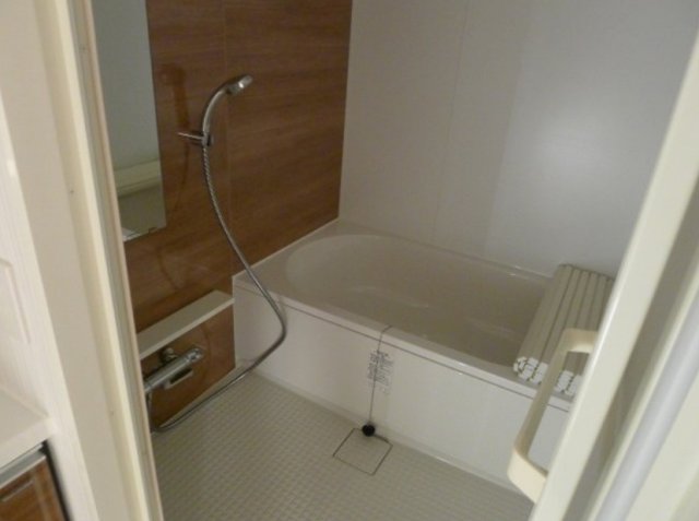 バス・シャワールーム　清潔な浴室！