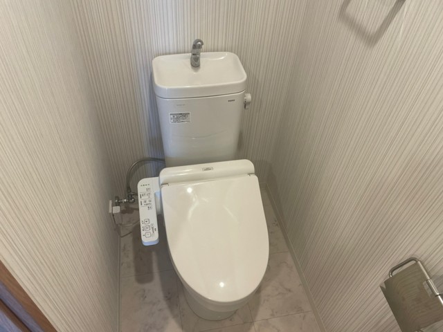 トイレ　シンプルなトイレ！