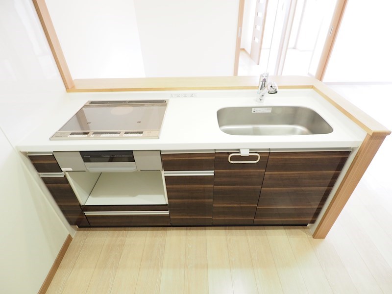 キッチン　人気のカウンターキッチンです