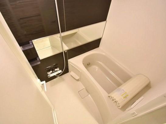 バス・シャワールーム　※別部屋の参考写真です。