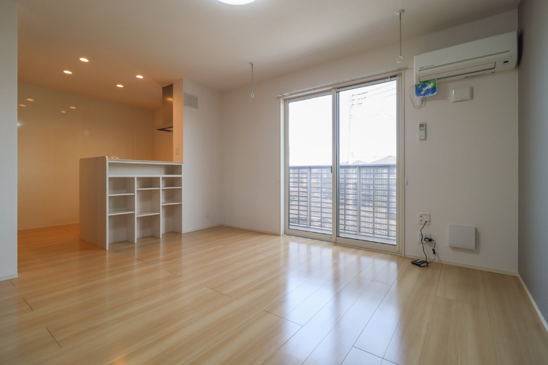 居室・リビング　図面と現状が相違がある場合には現状を優先