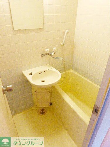 バス・シャワールーム　２点ユニットバス