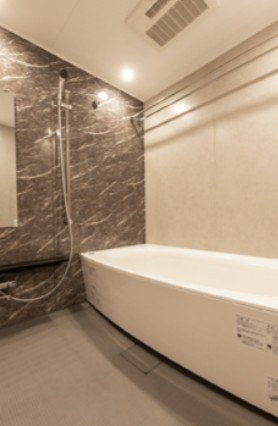 バス・シャワールーム　バス