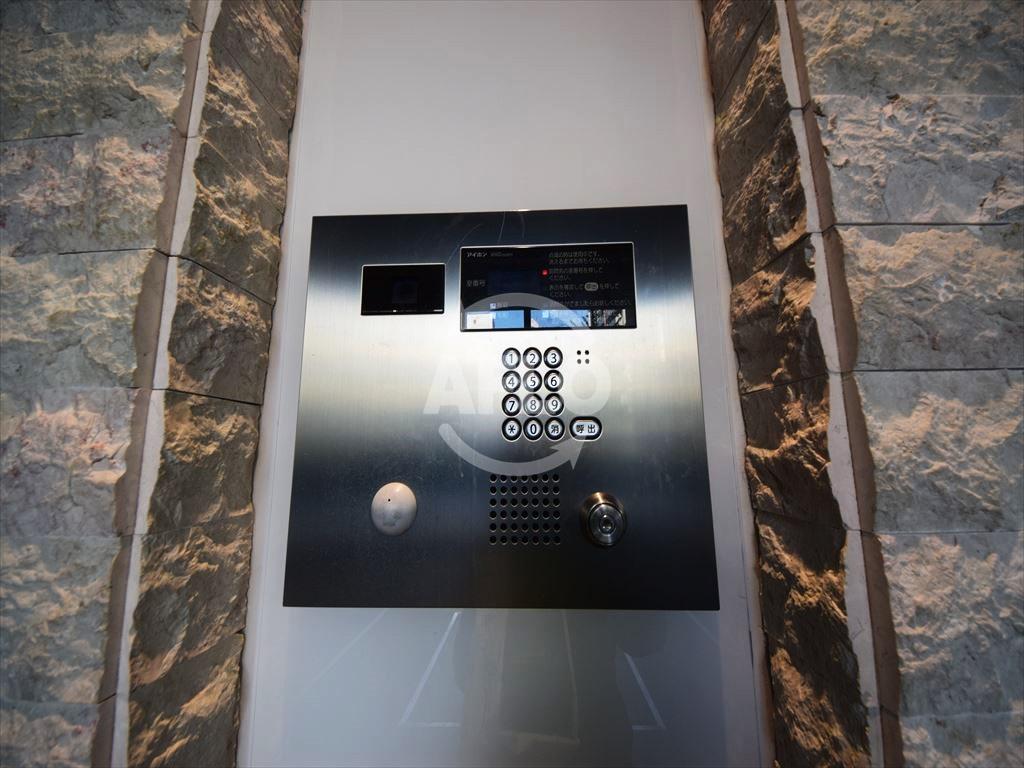 セキュリティ　グレイスポート難波　オートロック