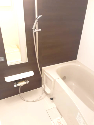 バス・シャワールーム　風呂