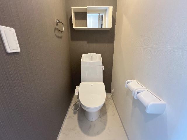 トイレ　シャワー付トイレ