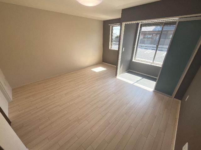 居室・リビング　室内