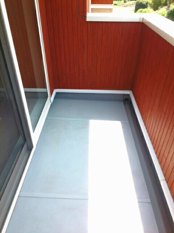 バルコニー　図面と現状に相違がある場合には現状を優先