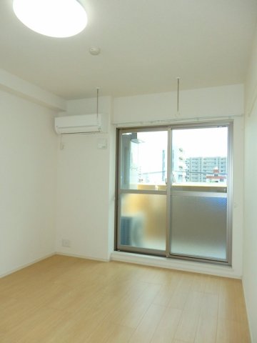 居室・リビング　ゆったりとしたリビングです