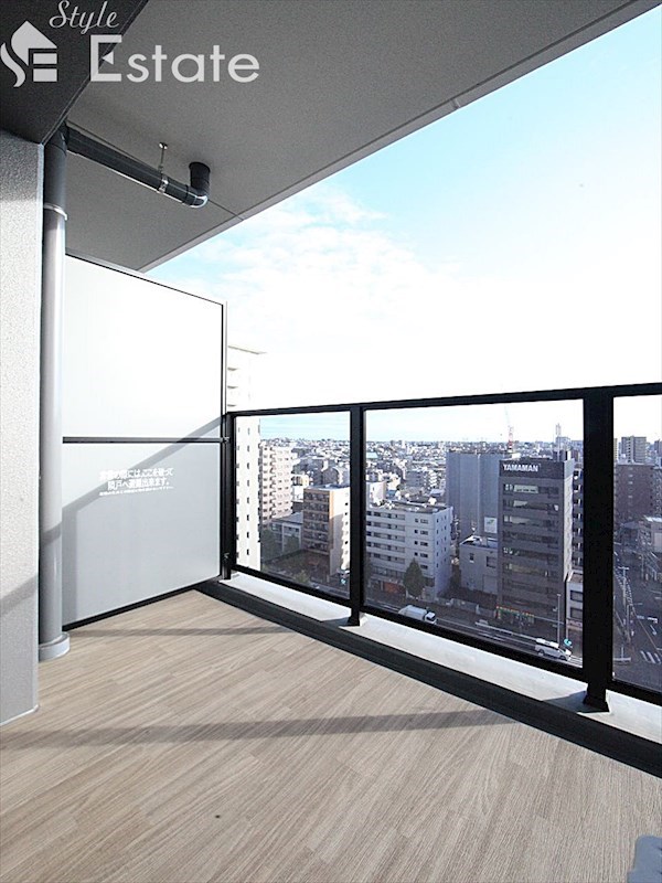 バルコニー　バルコニー