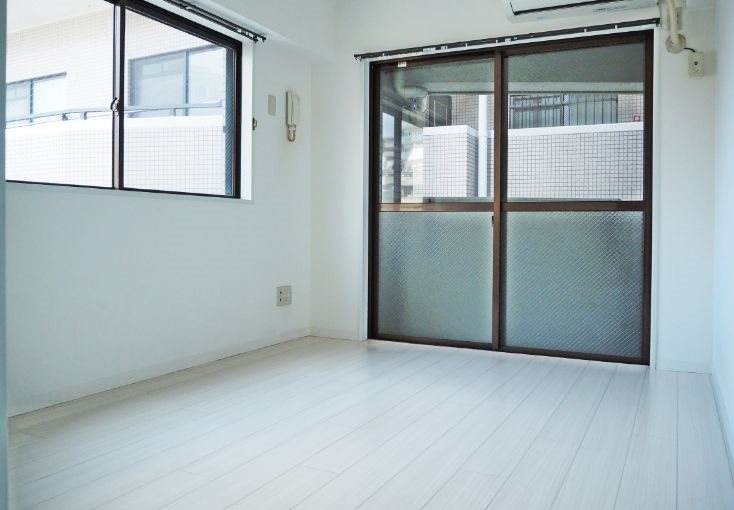 居室・リビング　二面採光です。