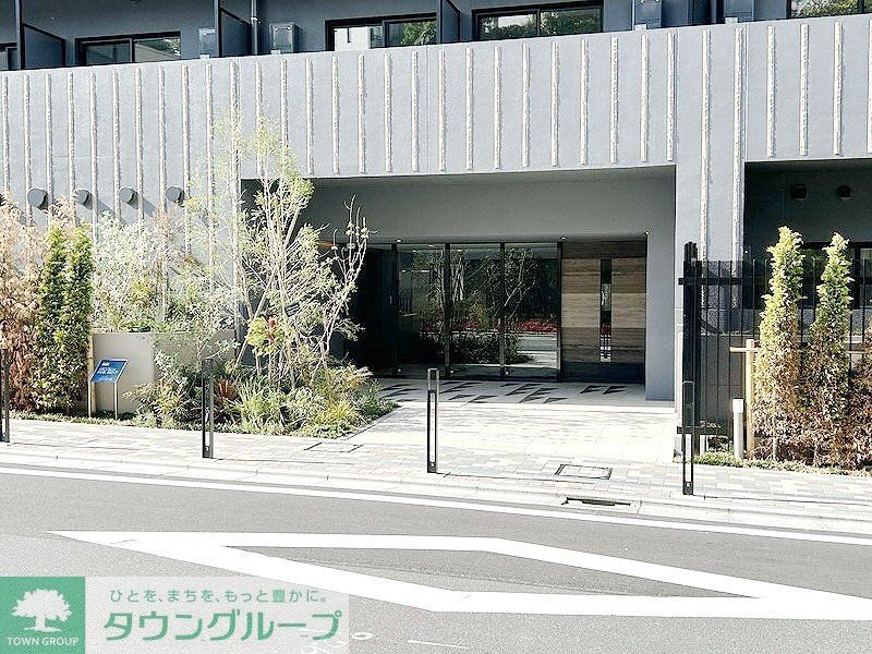 エントランス　部屋探しは株式会社　タウンハウジング　までお気軽にお問合せ…