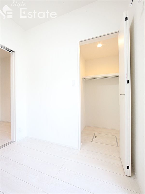 収納　クローゼット