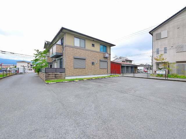 駐車場　駐車スペースもあります