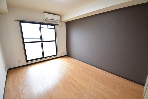 居室・リビング　同仕様写真