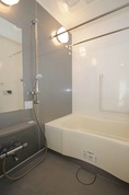 バス・シャワールーム　同マンション別部屋