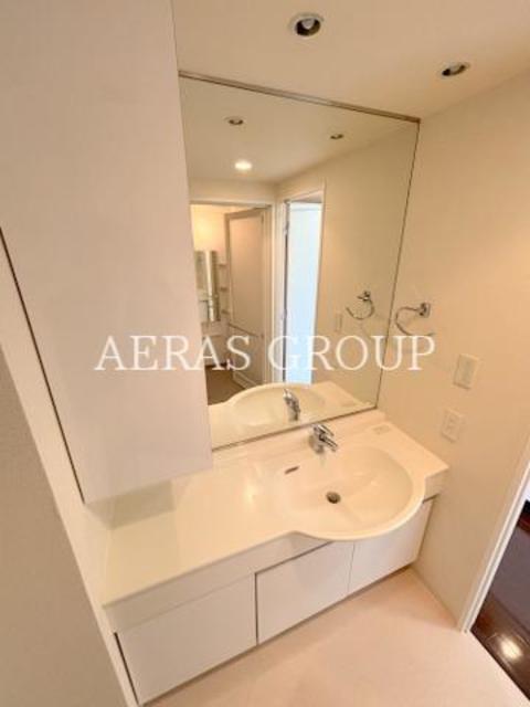 洗面設備　同仕様