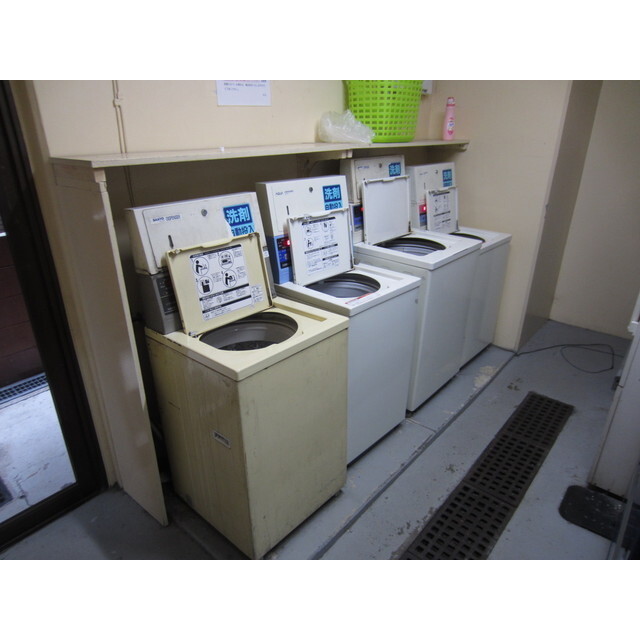 その他　１Ｆコインランドリー