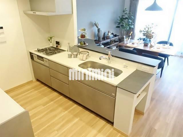 キッチン　モデルルーム仕様です。家具家電は付きません。