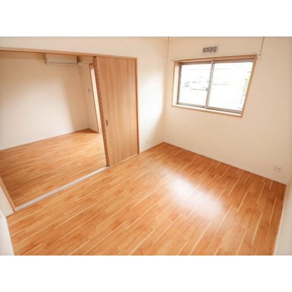 その他　★南側の洋室です★