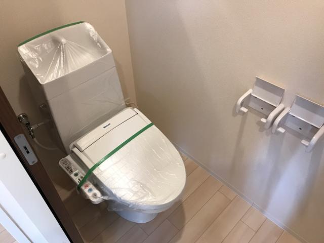 トイレ　シャワー付トイレ