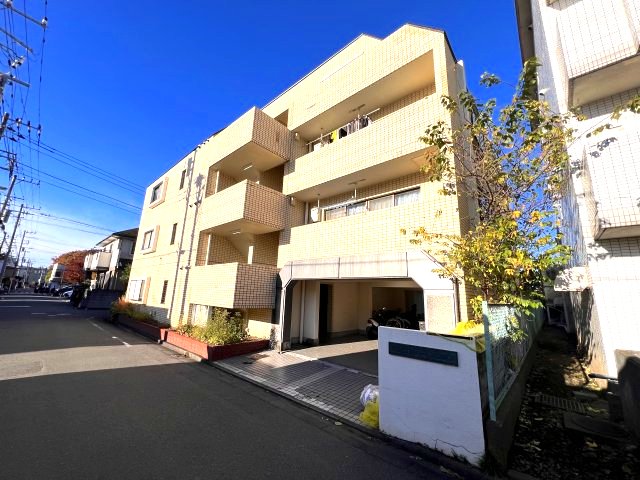 建物外観　落ち着いた雰囲気の外観です