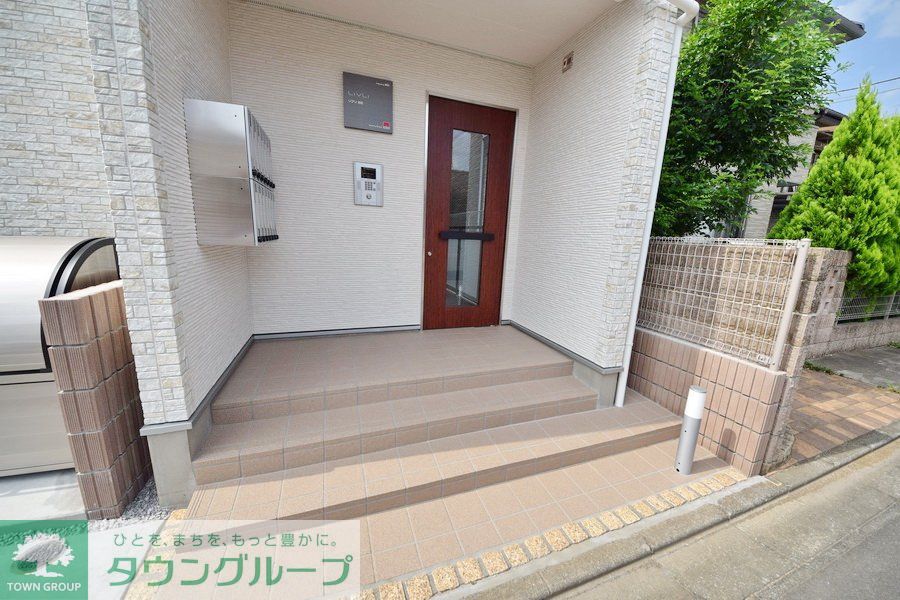 エントランス　エントランス
