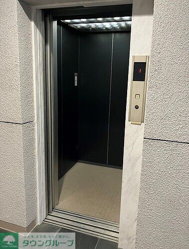その他　エレベーター