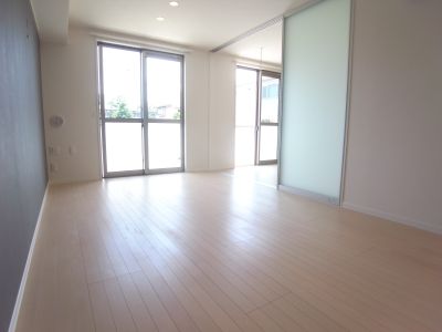 居室・リビング　LDK12.7帖