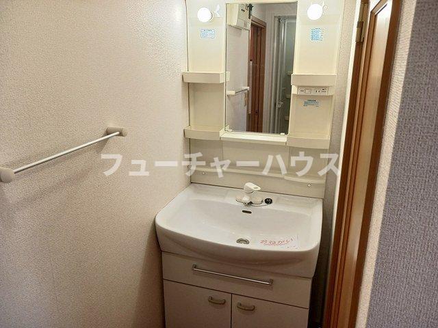 洗面設備　広い洗面スペース