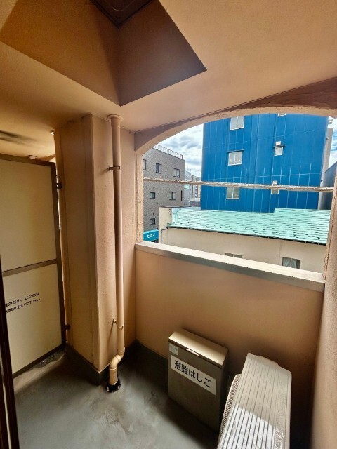 バルコニー　※同一タイプのお部屋