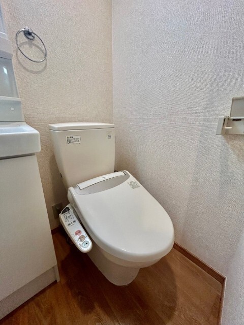 トイレ　※同一タイプのお部屋