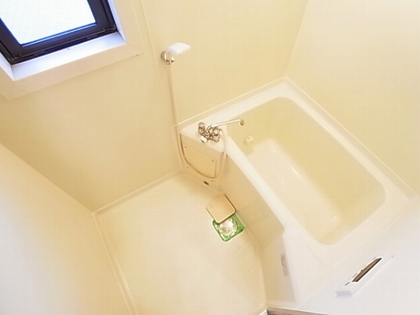 バス・シャワールーム　別部屋参考写真