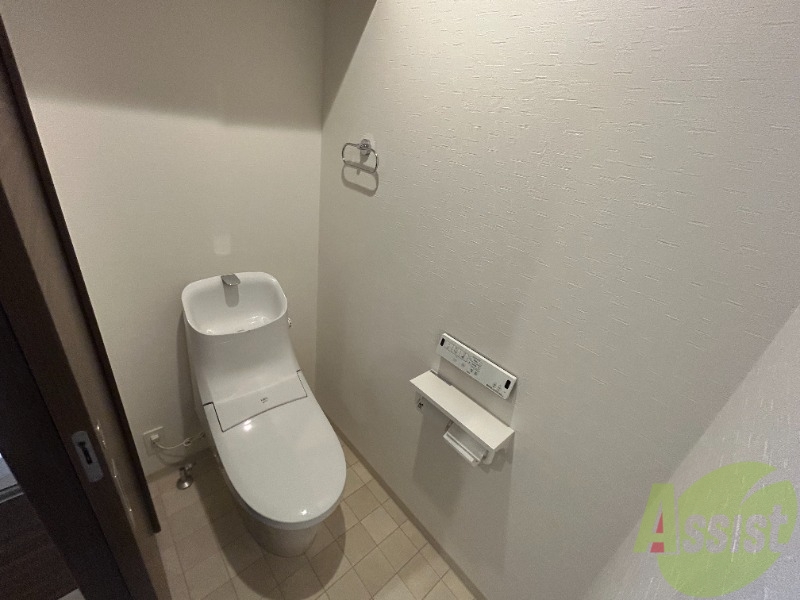 トイレ　トイレはウォシュレット機能付き。シャワートイレは日本の宝。