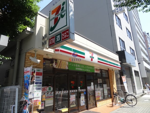 コンビニ　セブンイレブン（コンビニ）まで155m