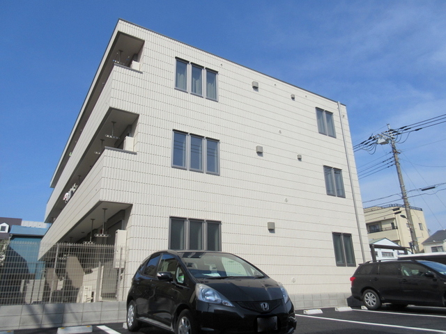 建物外観　★駅又は現地待ち合わせでのご案内が可能です★