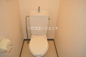 トイレ　バス・トイレ別です☆